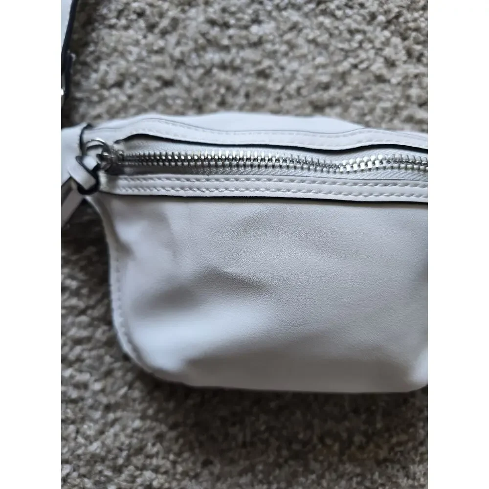 Mango White Crossbody Bag Adjustable Strap Zipper Accent Casual Solid Women - Picture 2 of 6